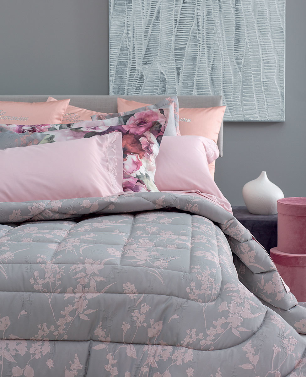 Comforter Wonderful double bed