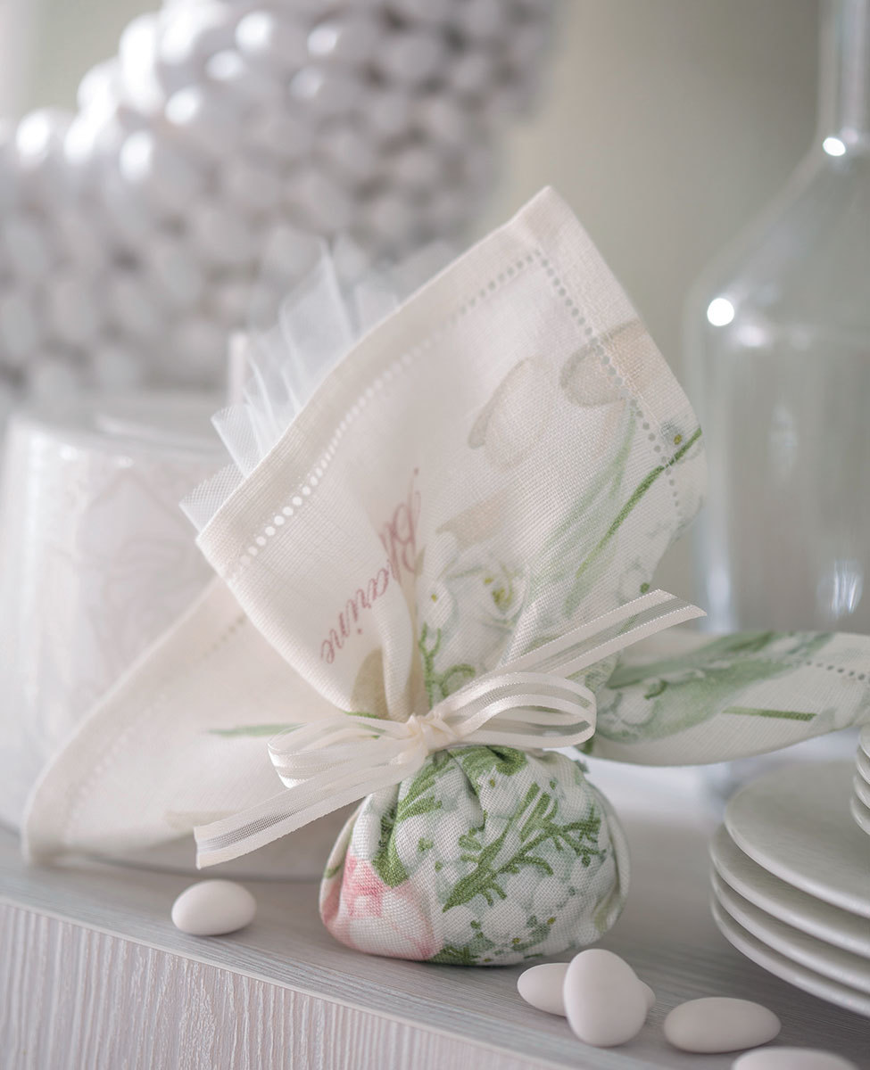 Bomboniera Confetti 25x25