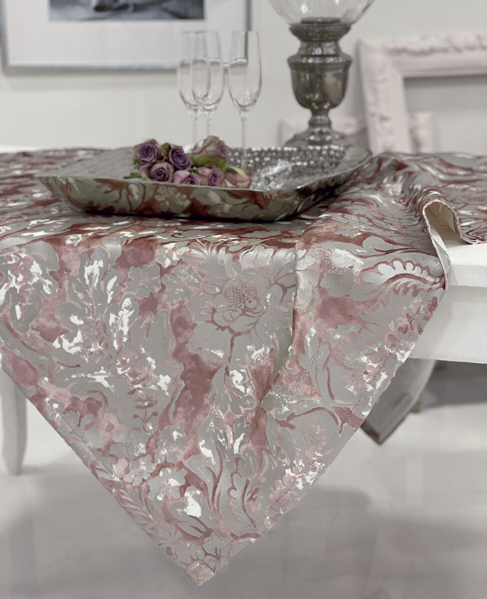 Copritavolo Stile 140x140