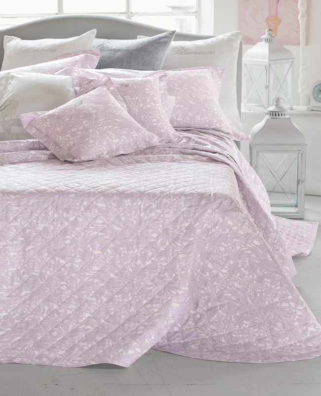 Bedspread Stile for double bed