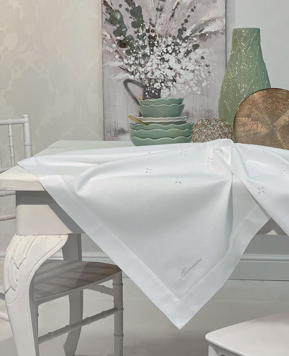 Table cover Ricamo 90x90