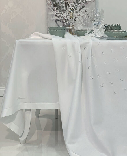Tablecloth Ricamo 175x300