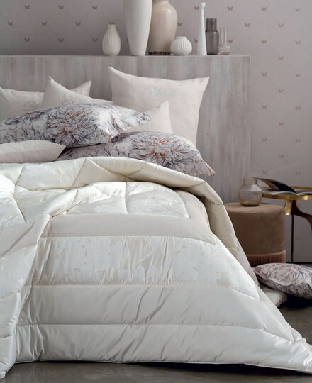 Engineered comforter Gemma