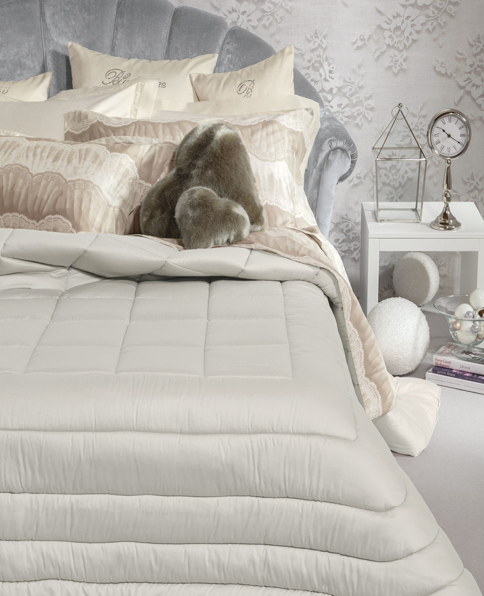 Comforter Lory queen bed