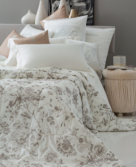 Bedspread Regale for double bed
